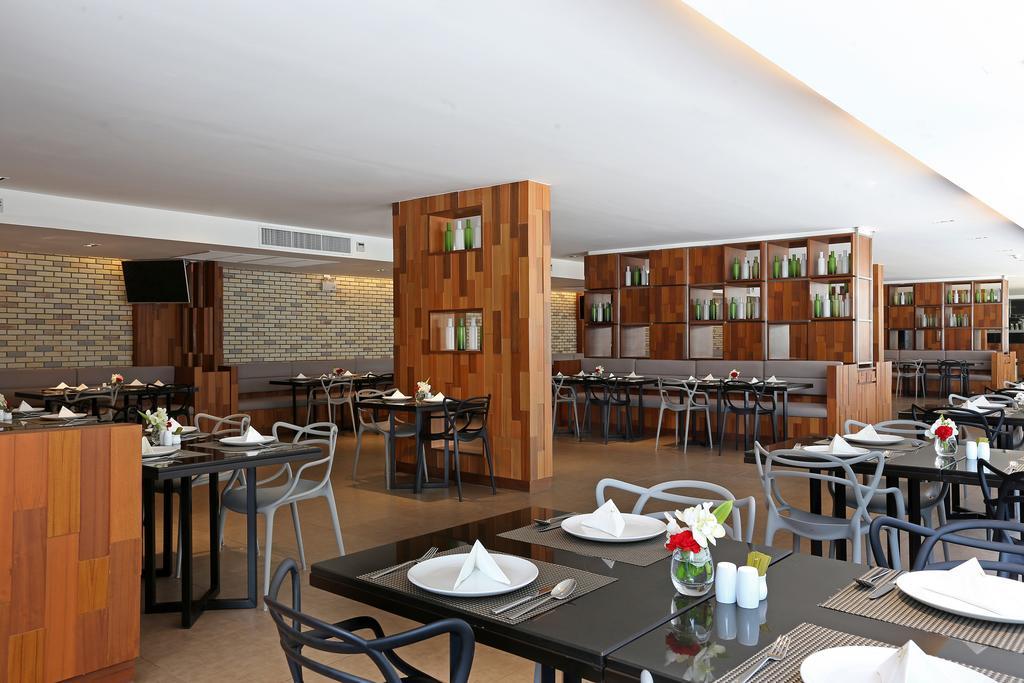S Ratchada Leisure Hotel - Sha Plus Bangkok Exteriér fotografie The restaurant